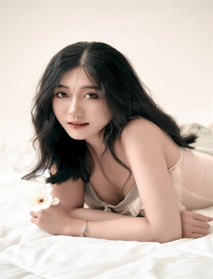 超级英雄深度解析：无私的爱的人物塑造与情感表达 ——超级英雄的专业鉴赏